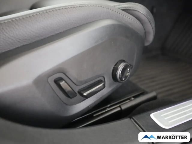 Volvo V90 AWD Dark Plus T6