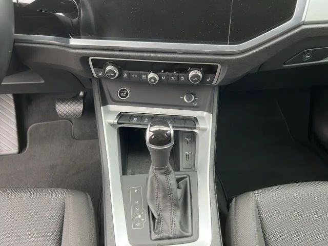 Audi Q3 35 TFSI S-Tronic