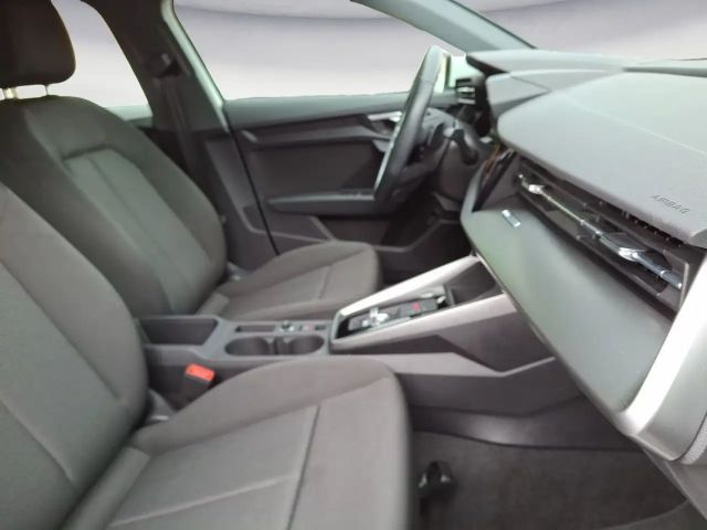 Audi A3 Hybride S-Tronic Sedan