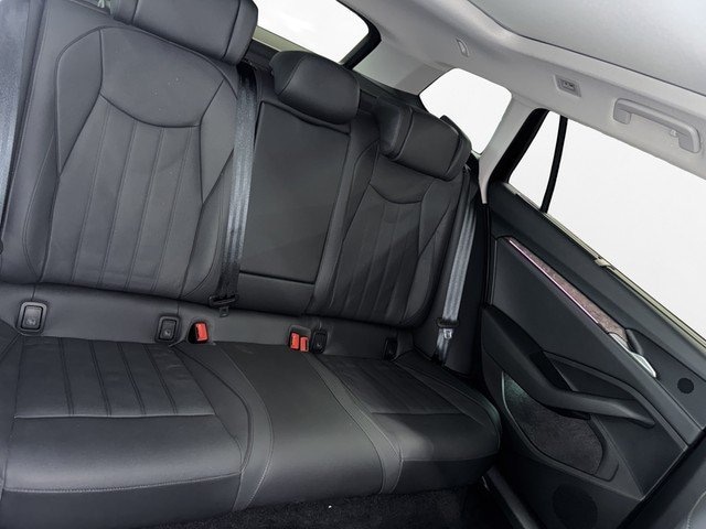 Skoda Superb 2.0 TDI Combi