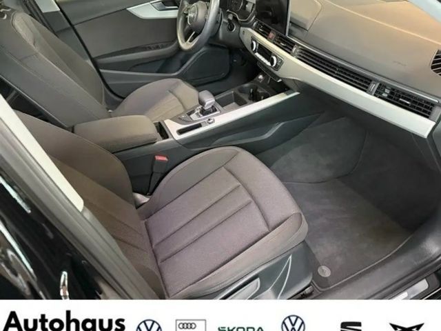Audi A4 40 TFSI S-Tronic