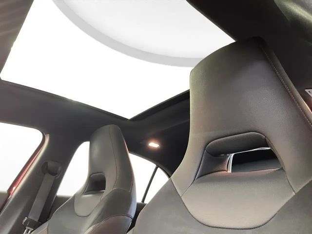 Mercedes-Benz A 200 AMG Line