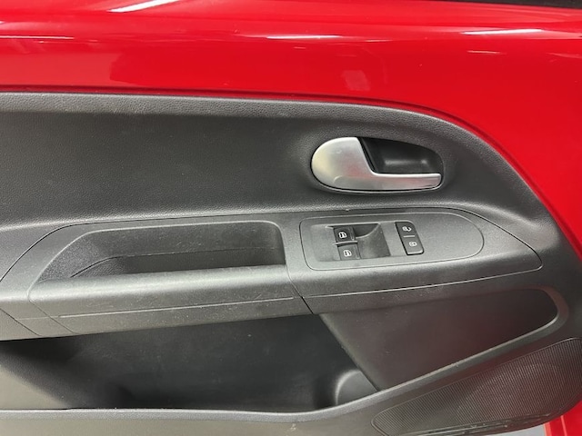 Volkswagen e-up! up! e-up! CCS