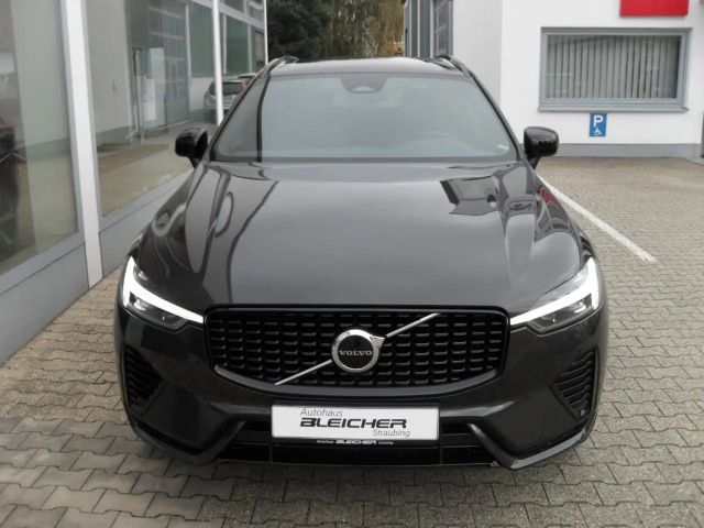 Volvo XC60 AWD Dark Plus T6