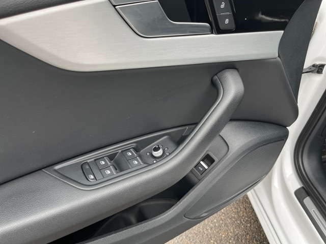 Audi A4 40 TDI Avant S-Tronic