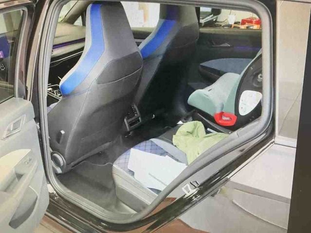 Volkswagen Golf 2.0 TSI DSG Variant