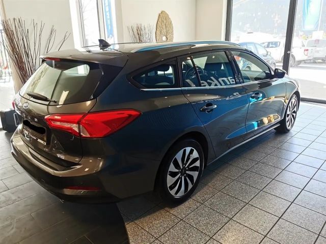 Ford Focus Cool & Connect EcoBoost