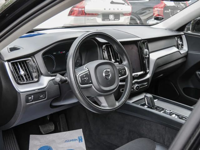 Volvo XC60 AWD Momentum