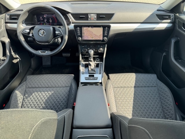 Skoda Superb Ambition Combi