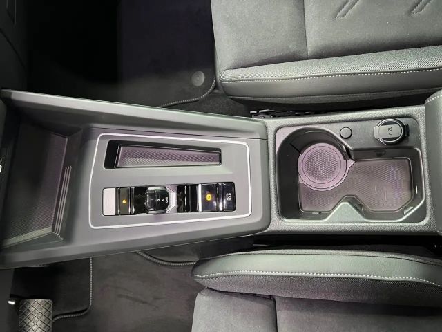 Volkswagen Golf Business DSG Variant