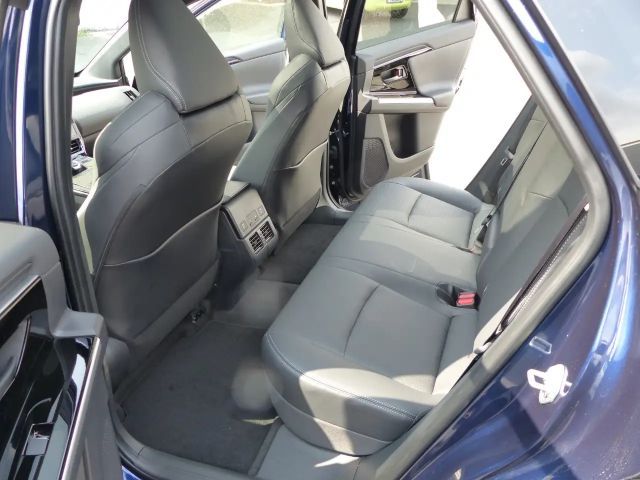 Subaru Solterra - 3-phasiger 11 kW-Lader - Platinum