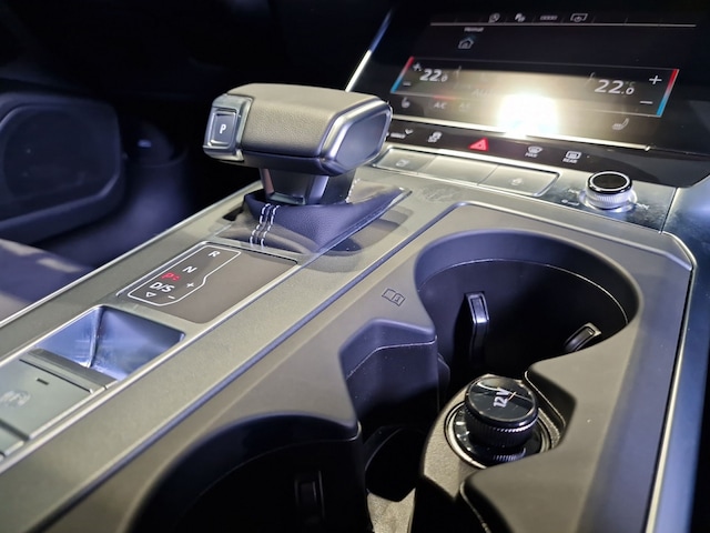 Audi A6 45 TFSI Avant S-Tronic