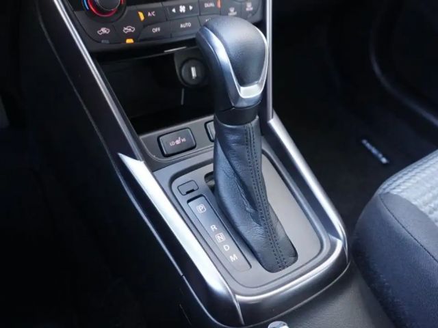 Suzuki S-Cross Hybrid