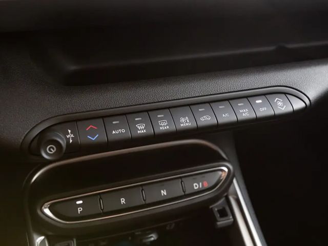 Jeep Avenger Full-Electric Summit