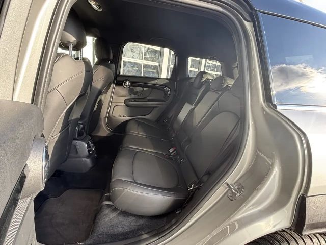 MINI Cooper Countryman DKG Classic Trim el. Heckklappe Navi