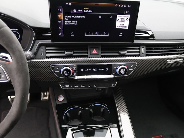 Audi RS4 Avant Quattro