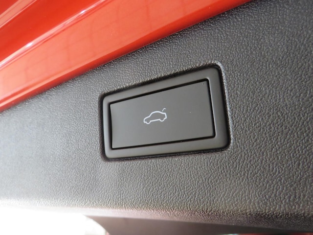 Volkswagen Tiguan 1.5 eTSI DSG R-Line