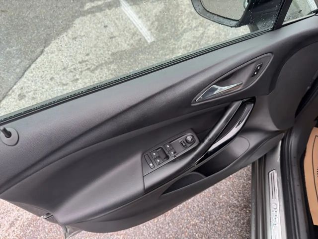 Opel Astra 1.2 Turbo Sports Tourer Turbo