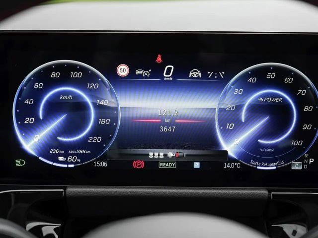 Mercedes-Benz EQA 300 4MATIC AMG Line