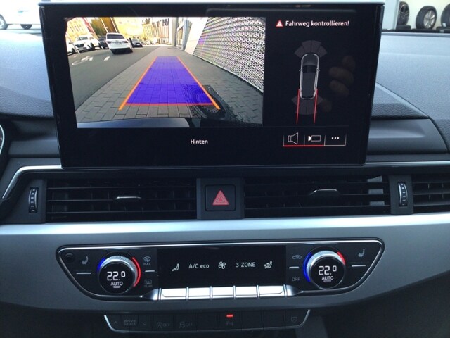 Audi A4 40 TDI Avant Quattro S-Line S-Tronic