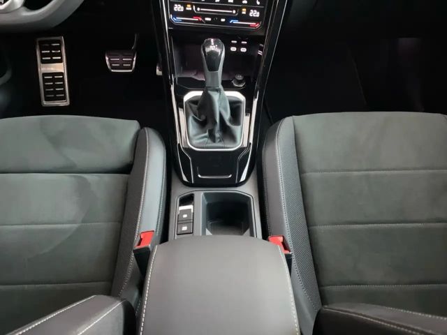 Volkswagen T-Roc 1.5 TSI DSG R-Line