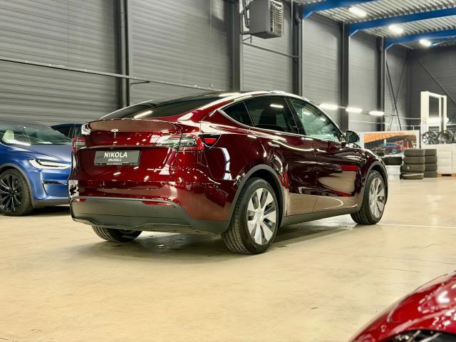 Tesla Model Y Dual Motor Long Range