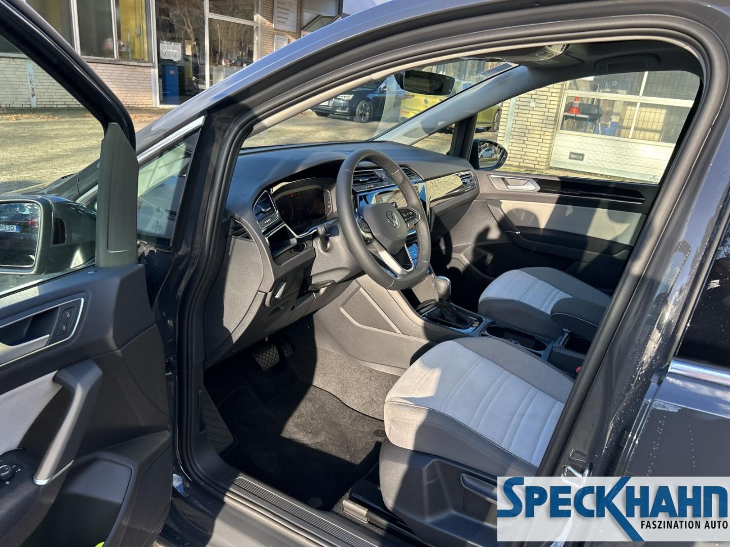 Volkswagen Touran 1.5 TSI BMT Highline