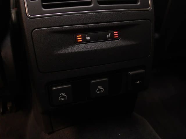 Jaguar F-Pace AWD D300 R-Dynamic