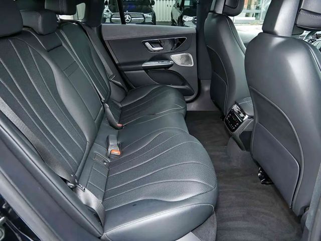 Mercedes-Benz EQE 350 Sedan