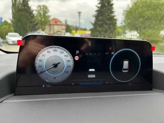 Hyundai Staria Trend