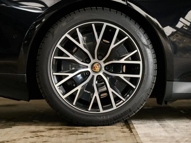 Porsche Taycan Sport Turismo