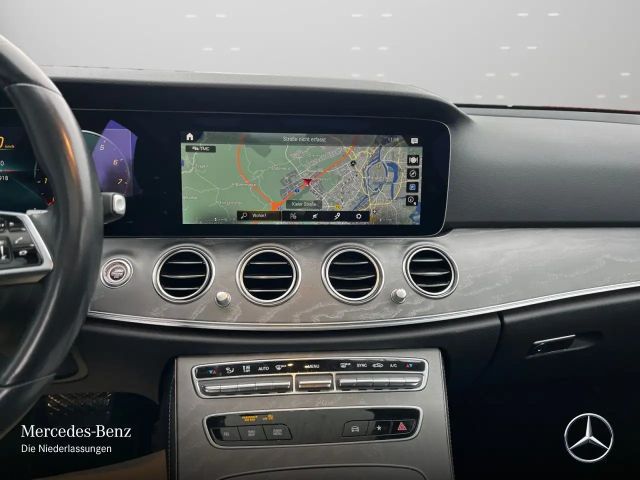 Mercedes-Benz E 200 4MATIC AVANTGARDE Estate