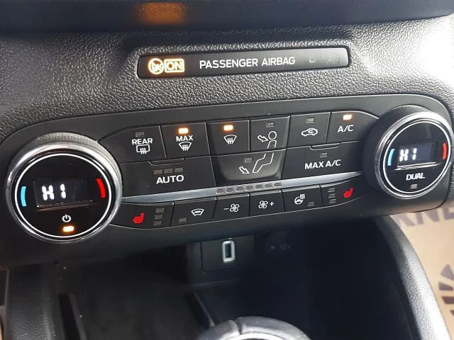 Ford Focus EcoBoost Titanium