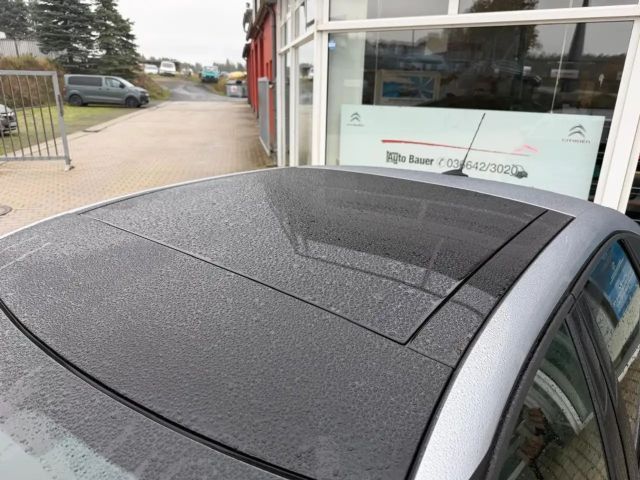 Citroën C4 PureTech Shine