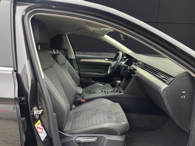 Volkswagen Passat Elegance Elegance Variant