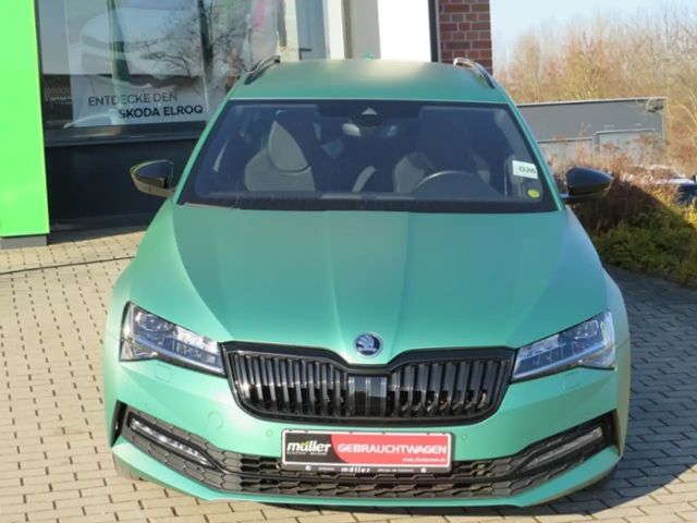 Skoda Superb 2.0 TSI Combi Sportline