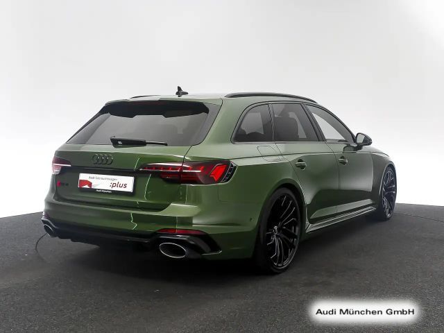Audi RS4 Avant