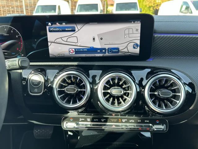 Mercedes-Benz CLA 180 Coupé