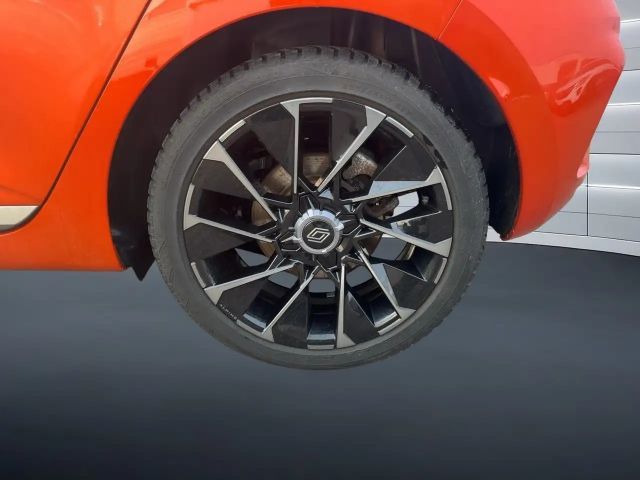 Renault Clio Alpine E-Tech Esprit