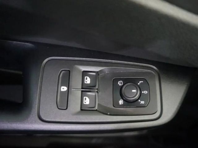 Volkswagen Caddy 1.5 TSI DSG Maxi Style