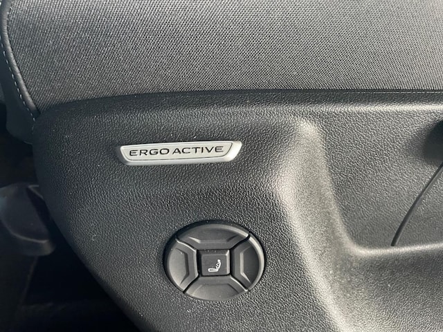 Volkswagen Tiguan R-Line Style