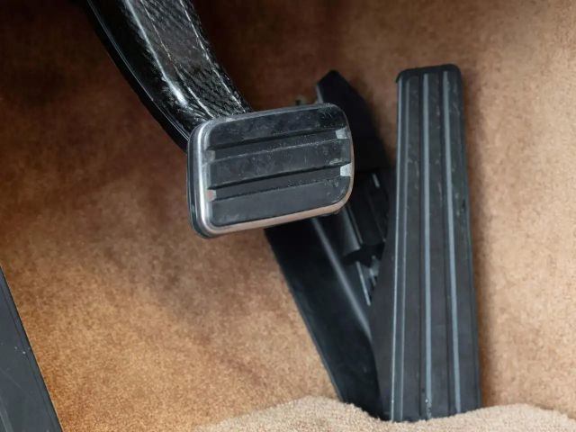 Bentley Flying Spur (MY26) von BENTLEY FRANKFURT