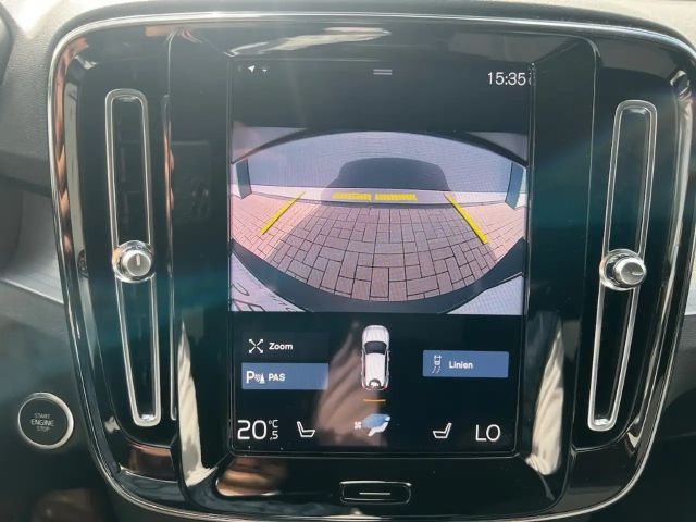 Volvo XC40 Momentum T3