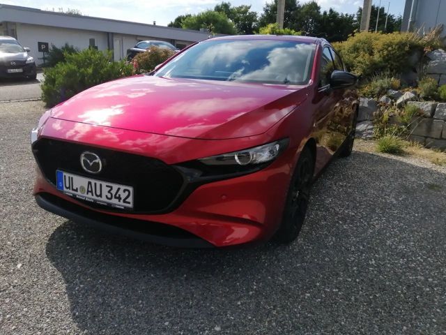 Mazda 3 2.5L SkyActiv e-Skyactiv