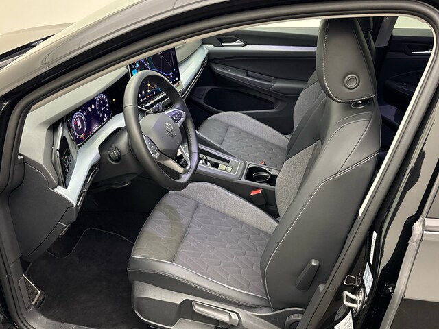 Volkswagen Golf 1.5 eTSI Golf VIII Life