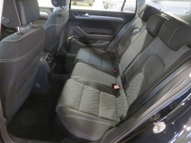 Volkswagen Passat 1.5 TSI Business DSG Variant