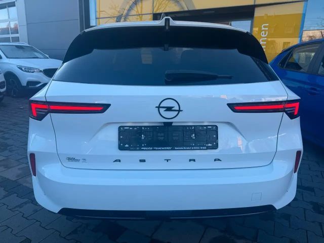 Opel Astra Sports Tourer Ultimate