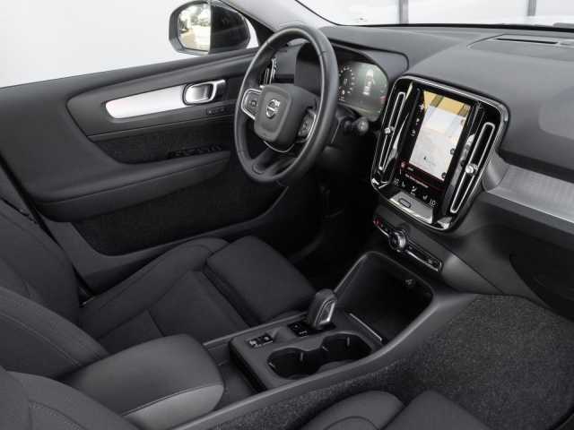 Volvo XC40 R-Design Recharge