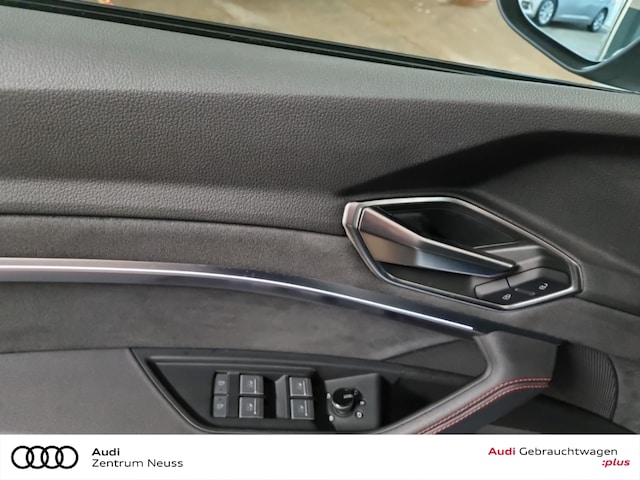 Audi Q8 e-tron 50 Quattro S-Line Sportback