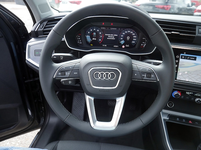 Audi Q3 S-Tronic